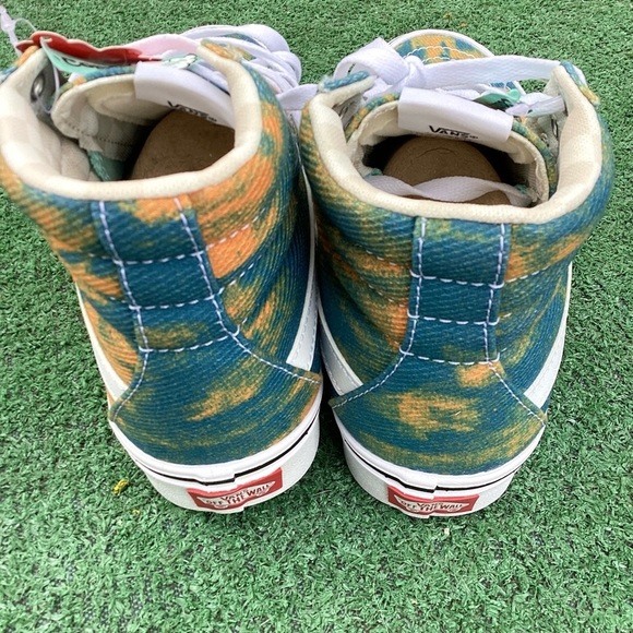 Vans new Comfycush Sk&-Hi In Bloom Blue Yellow Size 7.0(Men)/8.5(Women) - Picture 7 of 13